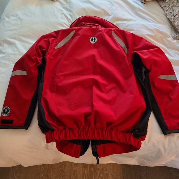 XL Mustang survival catalyst floatation jacket - Picture 4 of 4
